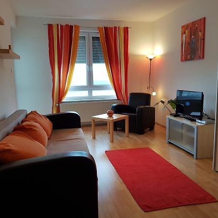 Meszaros Apartman Bük Buitenkant foto