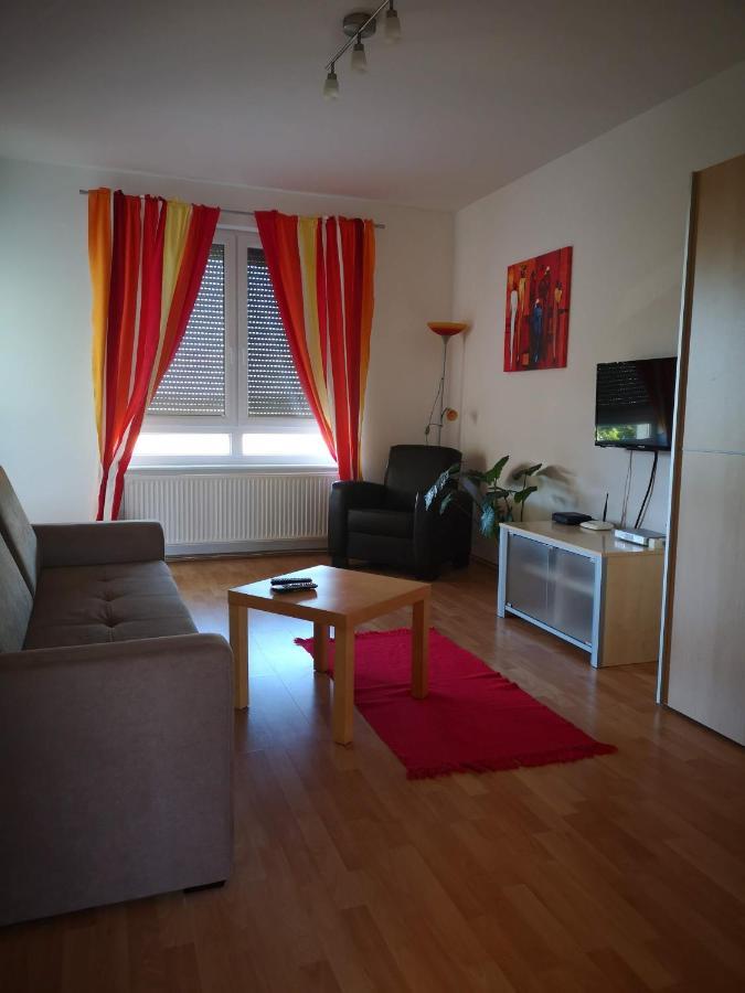 Meszaros Apartman Bük Buitenkant foto
