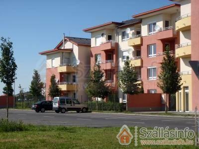 Meszaros Apartman Bük Buitenkant foto