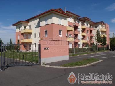 Meszaros Apartman Bük Buitenkant foto